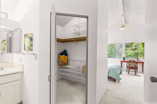 1479 Kanapuu Drive, Kailua, HI 96734