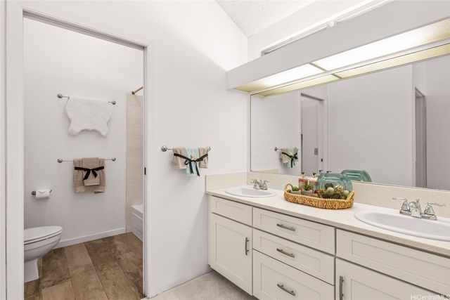 1479 Kanapuu Drive, Kailua, HI 96734