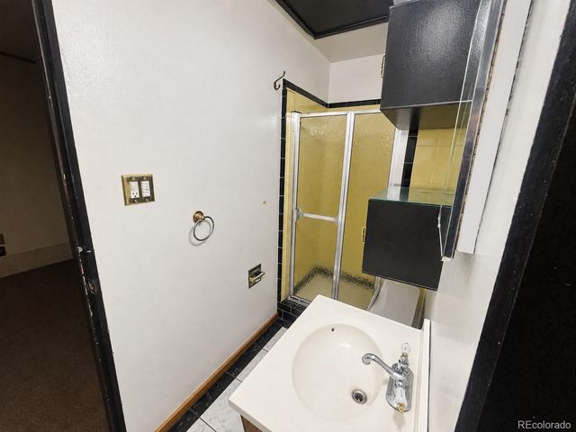 9211 Lillian Lane, Thornton, CO 80229