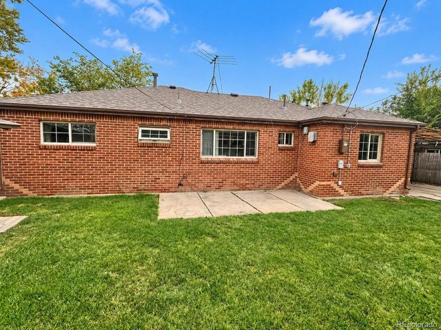 9211 Lillian Lane, Thornton, CO 80229