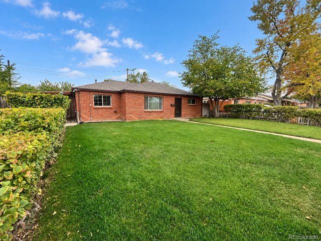 9211 Lillian Lane, Thornton, CO 80229