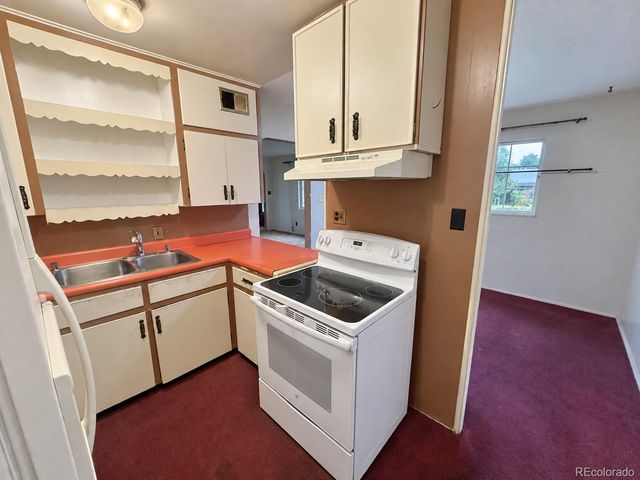 9211 Lillian Lane, Thornton, CO 80229