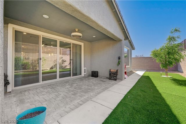 2014 Millergrove Avenue, North Las Vegas, NV 89086