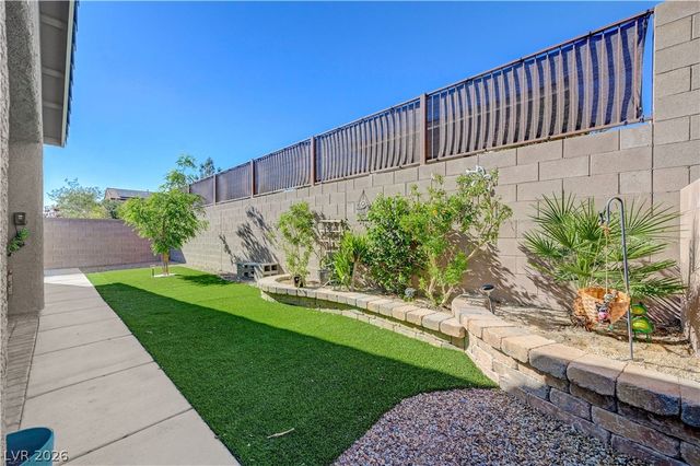2014 Millergrove Avenue, North Las Vegas, NV 89086