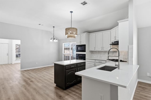 7820 Heritage Palms Trail, Mckinney, TX 75070