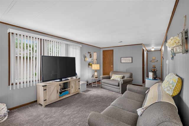2550 Dardy Drive, Brooklyn, MI 49230