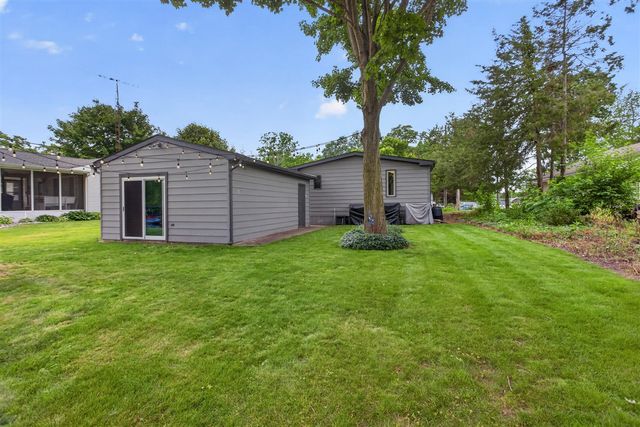 2550 Dardy Drive, Brooklyn, MI 49230