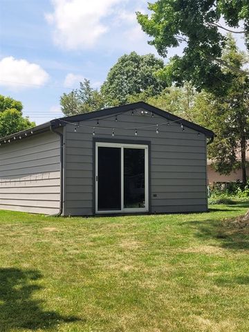 2550 Dardy Drive, Brooklyn, MI 49230