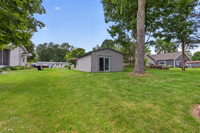 2550 Dardy Drive, Brooklyn, MI 49230