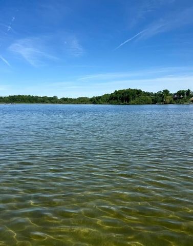 2550 Dardy Drive, Brooklyn, MI 49230