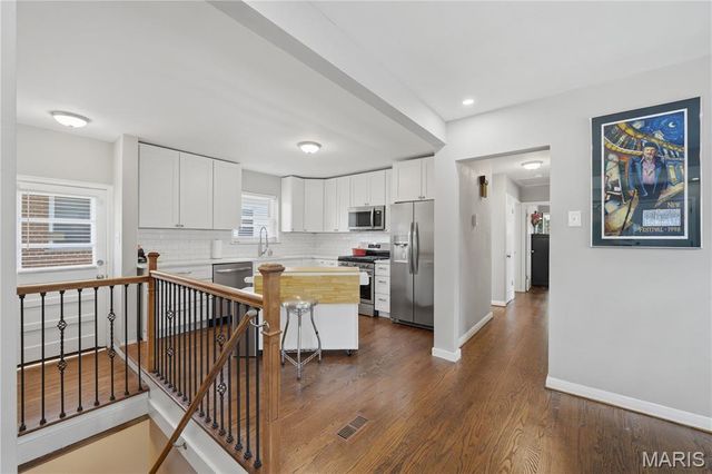 6639 Marquette Avenue, St Louis, MO 63139