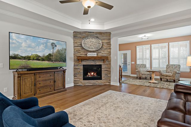 1020 Old Glory Drive, Little Elm, TX 76227