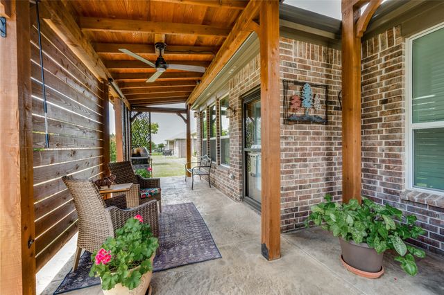 1020 Old Glory Drive, Little Elm, TX 76227