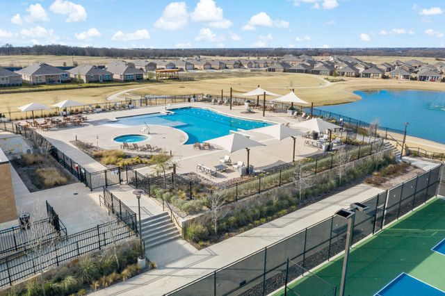 1020 Old Glory Drive, Little Elm, TX 76227