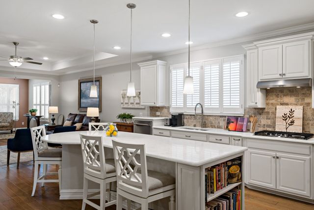 1020 Old Glory Drive, Little Elm, TX 76227