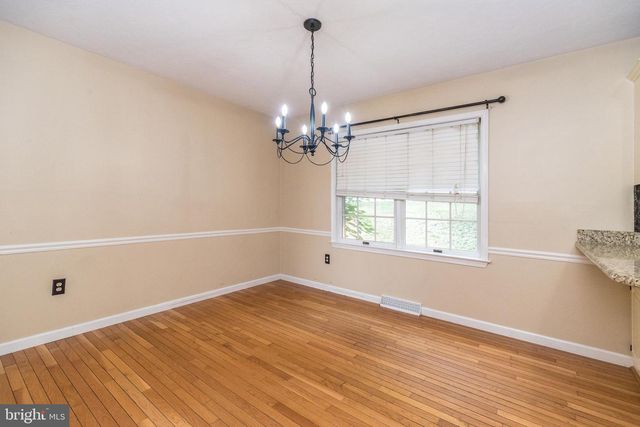 1328 EDGEWOOD DR, East Earl, PA 17519