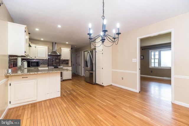 1328 EDGEWOOD DR, East Earl, PA 17519