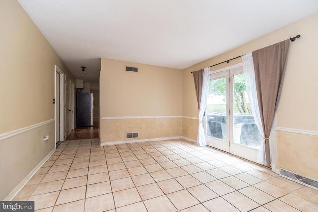 1328 EDGEWOOD DR, East Earl, PA 17519