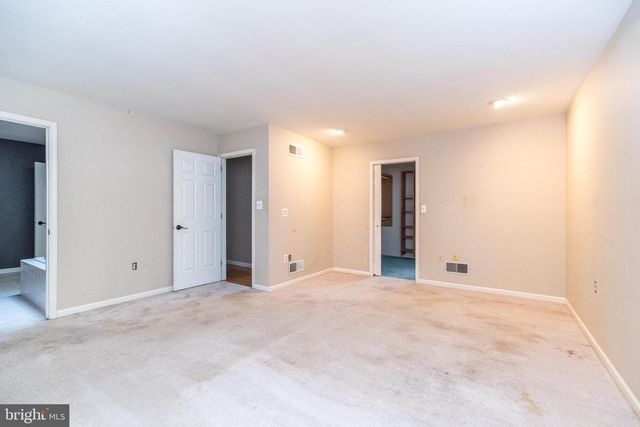 1328 EDGEWOOD DR, East Earl, PA 17519