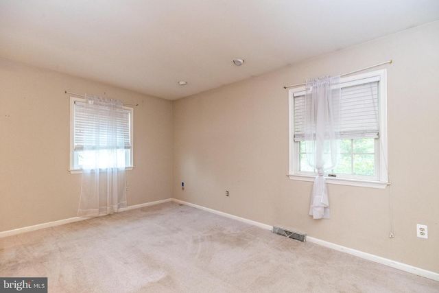 1328 EDGEWOOD DR, East Earl, PA 17519