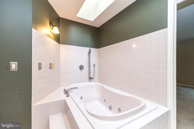 1328 EDGEWOOD DR, East Earl, PA 17519