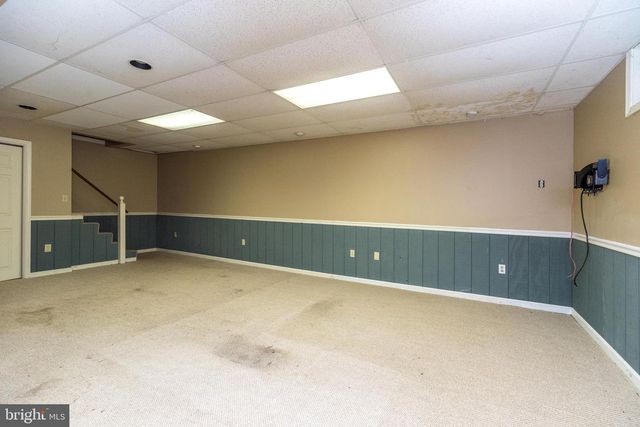 1328 EDGEWOOD DR, East Earl, PA 17519