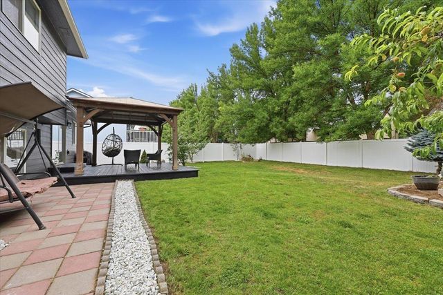 7311 N PERRY St, Spokane, WA 99217
