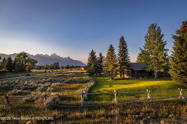 275 E MOULTON LOOP Road, Jackson, WY 83001 property photo