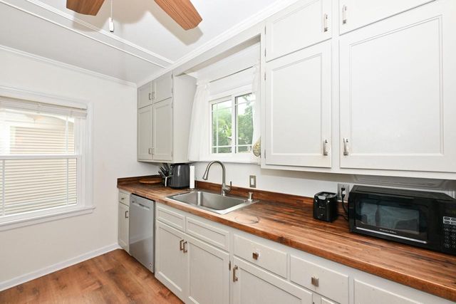 10518 W Spring Green ROAD, Greenfield, WI 53228