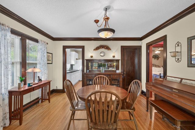 953 Hall Avenue, West Saint Paul, MN 55118