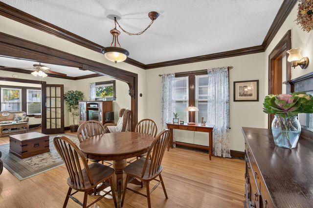 953 Hall Avenue, West Saint Paul, MN 55118