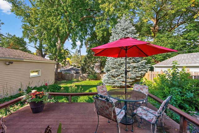 953 Hall Avenue, West Saint Paul, MN 55118