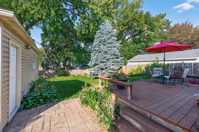953 Hall Avenue, West Saint Paul, MN 55118