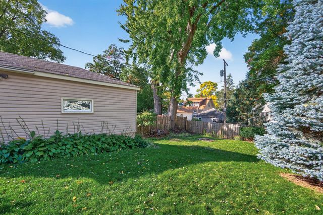 953 Hall Avenue, West Saint Paul, MN 55118