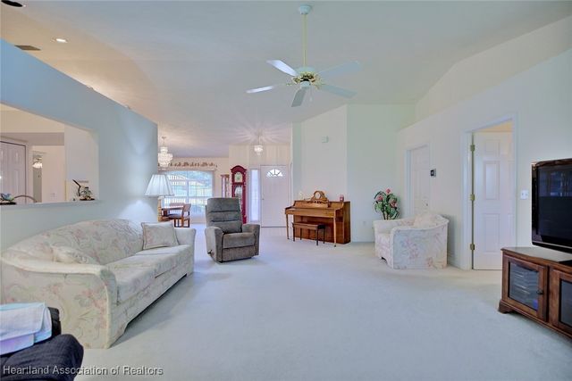 3901 Sebring Parkway, Sebring, FL 33870