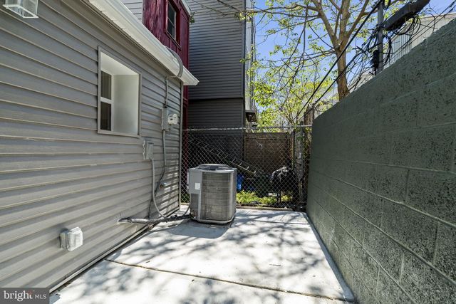1520 S STILLMAN ST, Philadelphia, PA 19146