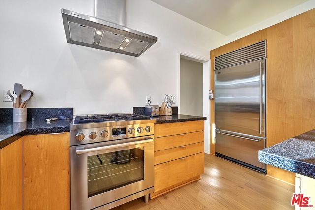 749 S Citrus Avenue, Los Angeles, CA 90036