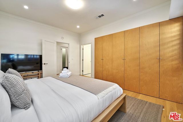 749 S Citrus Avenue, Los Angeles, CA 90036