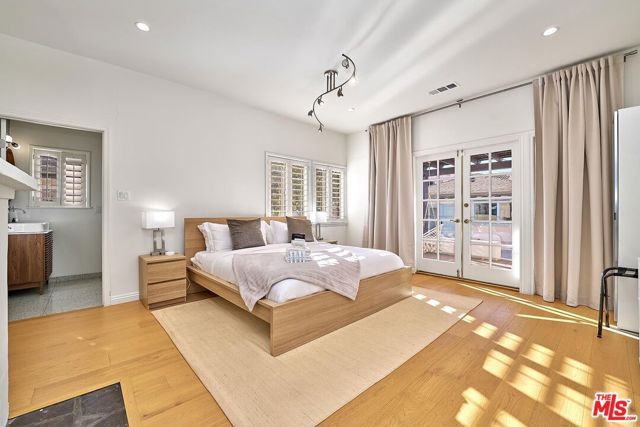 749 S Citrus Avenue, Los Angeles, CA 90036