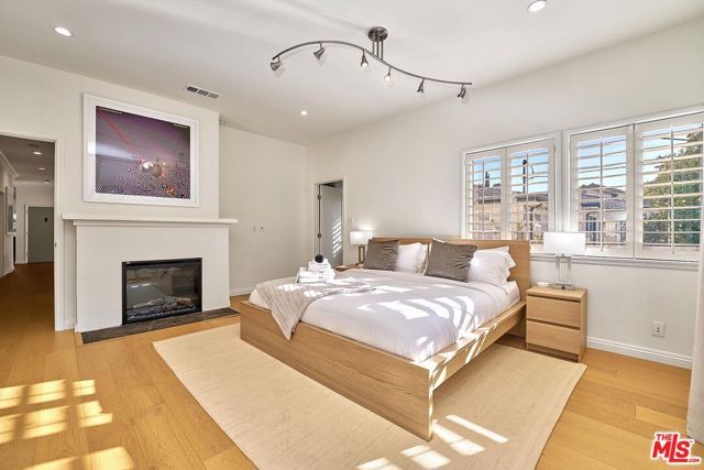 749 S Citrus Avenue, Los Angeles, CA 90036