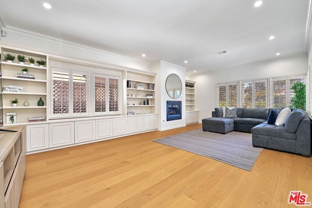 749 S Citrus Avenue, Los Angeles, CA 90036