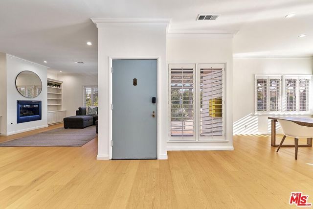 749 S Citrus Avenue, Los Angeles, CA 90036