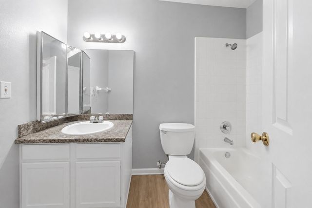 1707 Stone Lake Drive, Missouri City, TX 77489