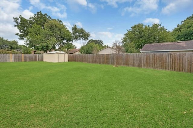 1707 Stone Lake Drive, Missouri City, TX 77489