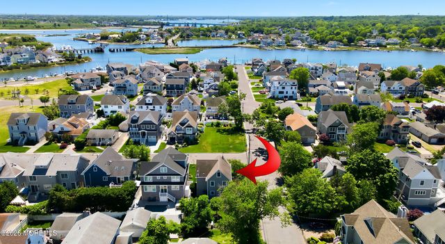 384 Pine Avenue, Manasquan, NJ 08736