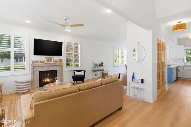 384 Pine Avenue, Manasquan, NJ 08736