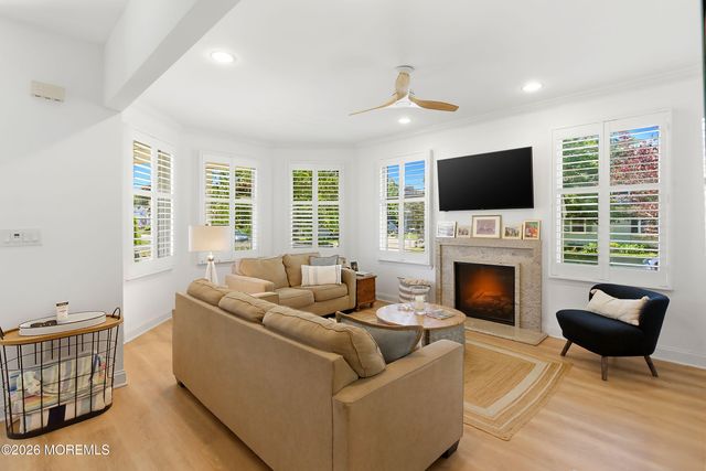 384 Pine Avenue, Manasquan, NJ 08736