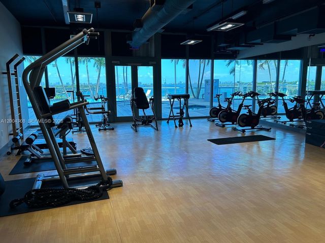 601 NE 36th St 801, Miami, FL 33137