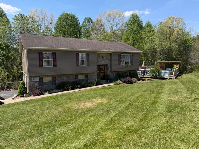 208 Carnation Drive, Corbin, KY 40701
