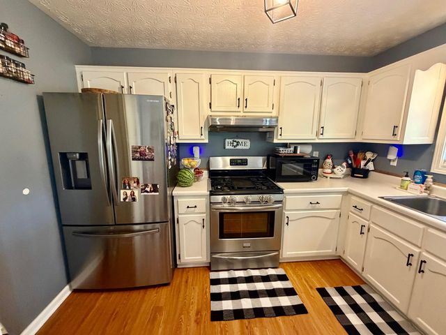 208 Carnation Drive, Corbin, KY 40701